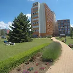 Vizparti Sas Апарт-отель 4*