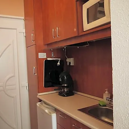Aparthotel Vizparti Sas