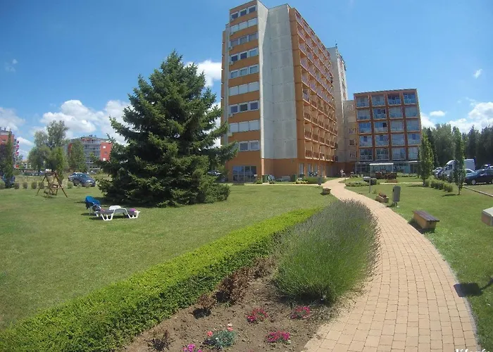 Vizparti Sas Aparthotel 3*