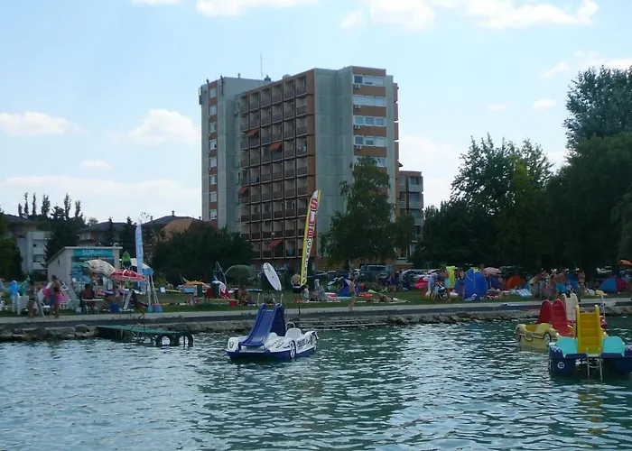 Aparthotel Vizparti Sas Siófok